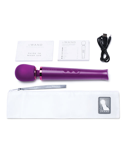 Le Wand Petite Rechargeable Wand Massager – Compact, Powerful, Travel-Ready